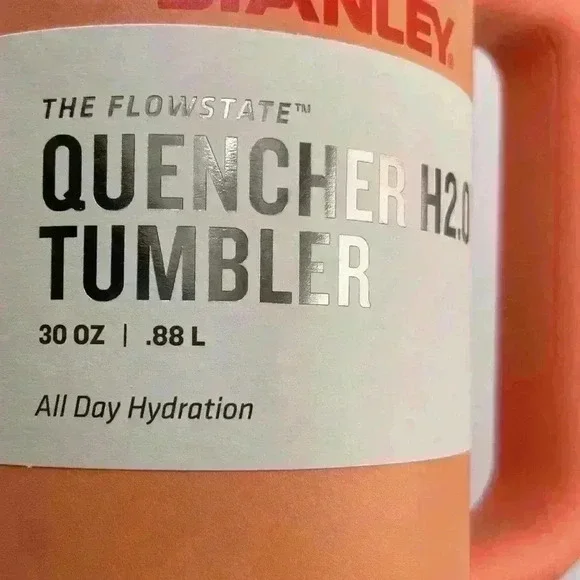 stanley Quencher Tumbler 30 oz Nectarine coral Color - Picture 5 of 8